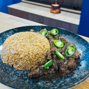 Pork Curry cu orez 400g (BLACK PORC WITH RICE)